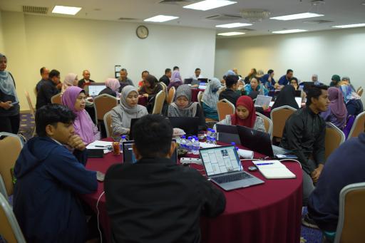 2170561866282865217 n